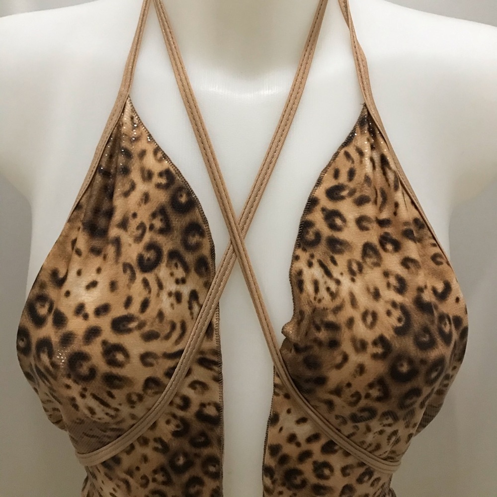 Swimsuit - Picture 2 of 6